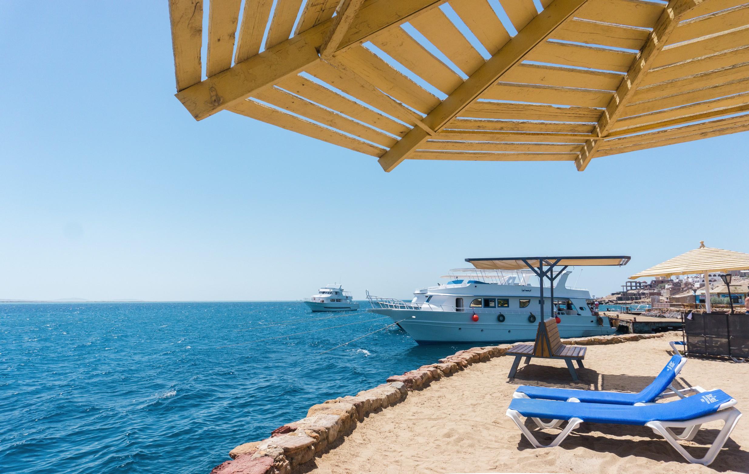 Sunrise Holidays Resort -Adults Only Hurghada Bagian luar foto El Alamein